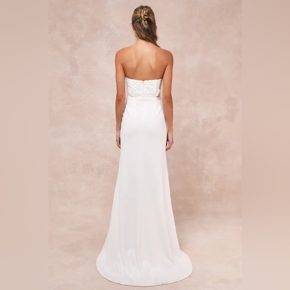 NWOT Lulus Refined Glow White 3D Embroidered Sequin Strapless Maxi Dress - Picture 3 of 10